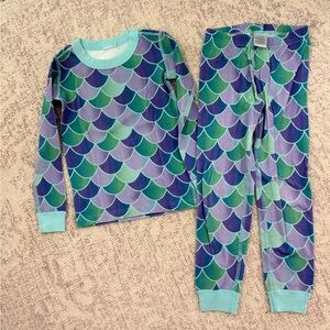 Hanna Andersson Girls' Mermaid Scale Pajama Set - Green & Purple